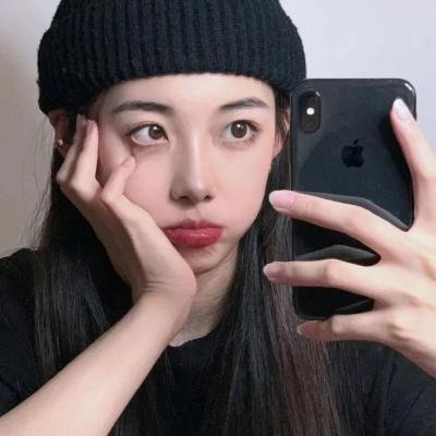 小伊奈的熊熊公仔